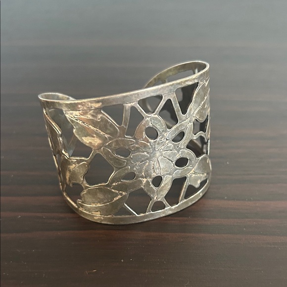 Silver Floral Cutout Cuff Bracelet - Picture 2 of 11